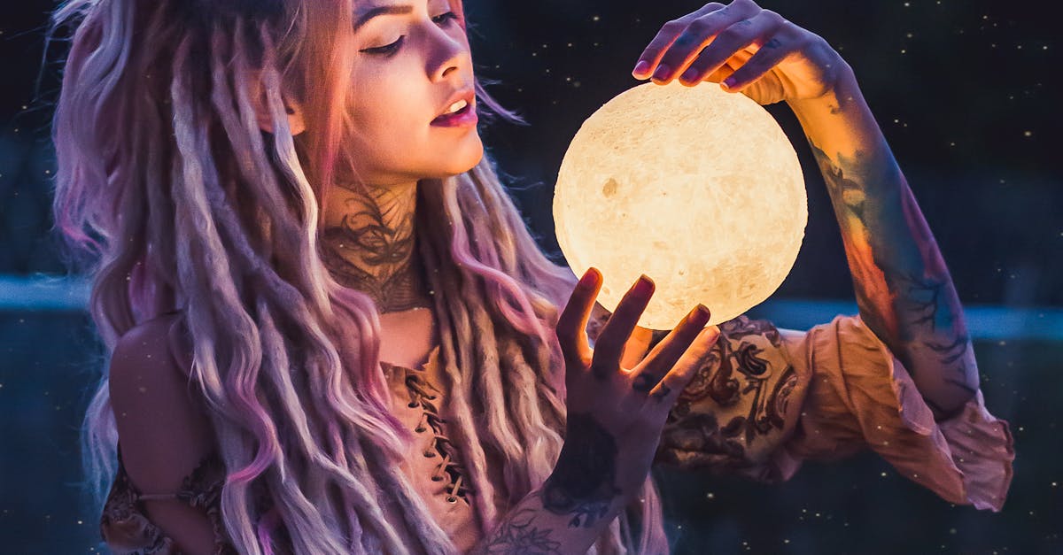 Embracing Confidence: The Art of Feeling Sexy in Your Own Skin 5 sexy-749.jpeg