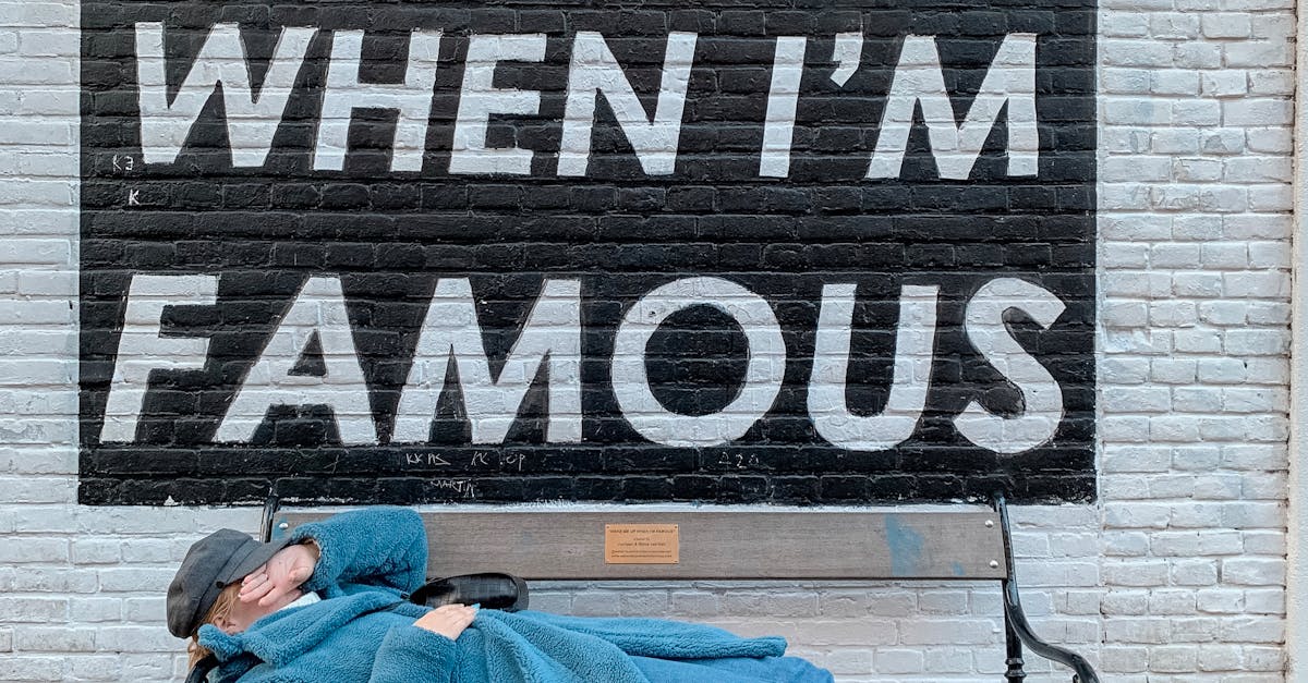 Timing is Everything: A Guide to When to Apply for College 4 when-to-apply-for-college-925.jpeg